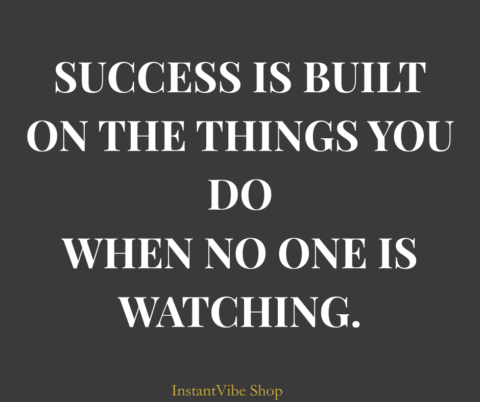 Luxury Motivation Quote Bundle – 4 Premium Designs
